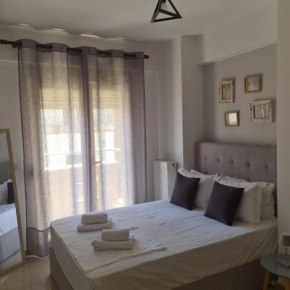 MAGENTA RUBY APPARTMENT #Free Parking#!!